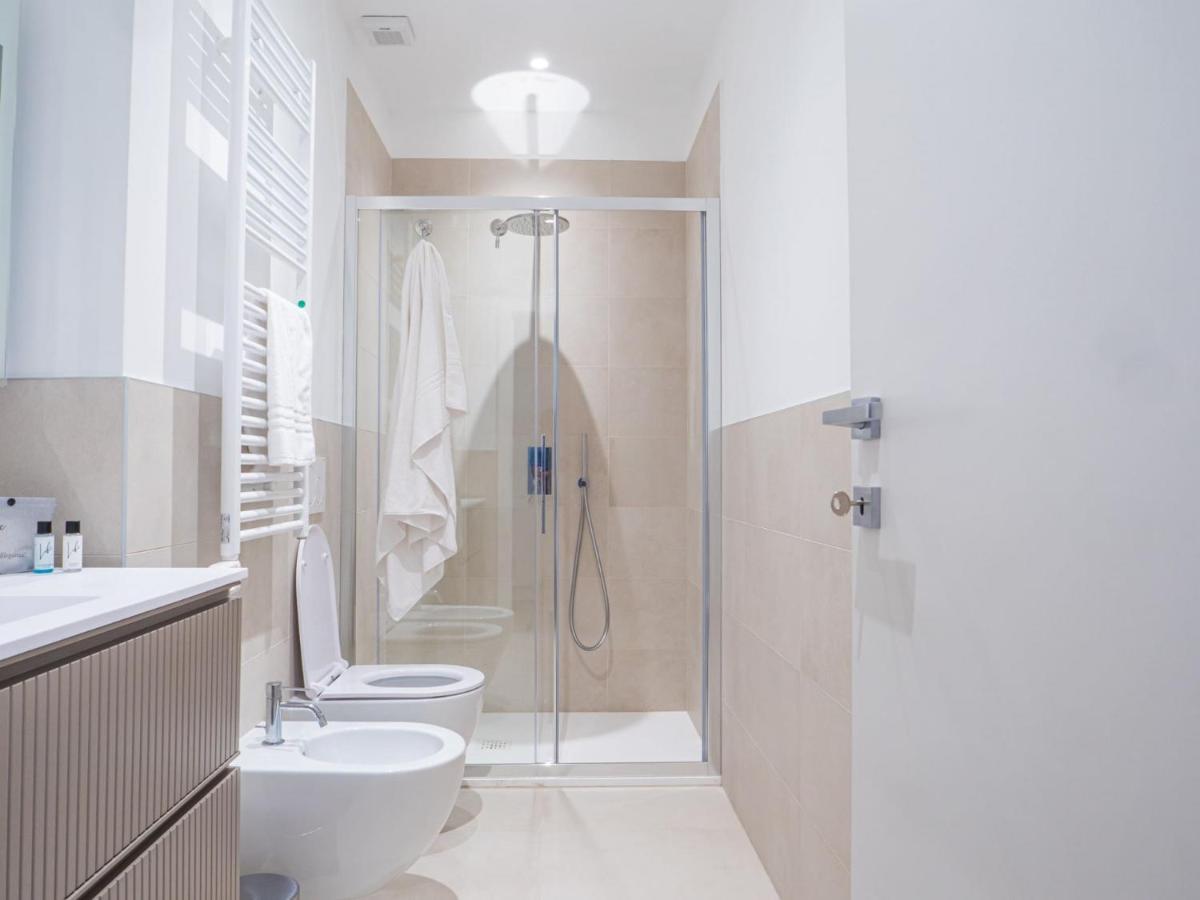 The Best Rent - Modern Apartment Near Corso Buenos Aires Milan Exterior photo
